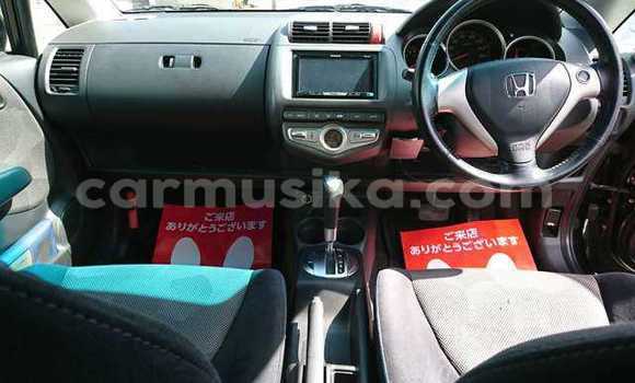 Buy Used Honda Fit Black Car in Beitbridge in Matabeleland South Buy Used Honda Fit Black Car in Beitbridge in Matabeleland South