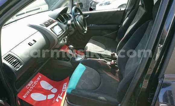 Buy Used Honda Fit Black Car in Beitbridge in Matabeleland South Buy Used Honda Fit Black Car in Beitbridge in Matabeleland South