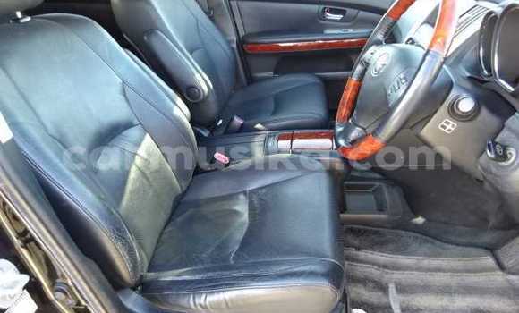 Acheter Occasion Voiture Toyota Harrier Noir à Beitbridge, Matabeleland South Acheter Occasion Voiture Toyota Harrier Noir à Beitbridge, Matabeleland South