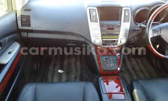 Acheter Occasion Voiture Toyota Harrier Noir à Beitbridge, Matabeleland South Acheter Occasion Voiture Toyota Harrier Noir à Beitbridge, Matabeleland South