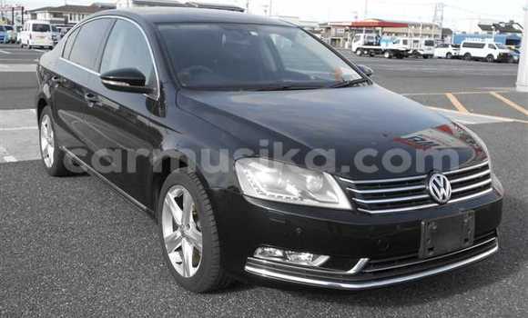 Acheter Occasion Voiture Volkswagen Passat Noir à Beitbridge, Matabeleland South Acheter Occasion Voiture Volkswagen Passat Noir à Beitbridge, Matabeleland South