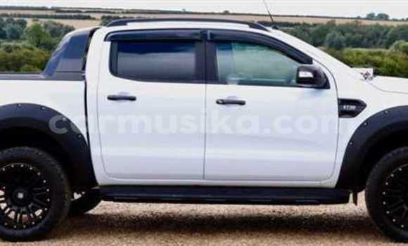 Acheter Occasion Voiture Ford Ranger Blanc à Beitbridge, Matabeleland South Acheter Occasion Voiture Ford Ranger Blanc à Beitbridge, Matabeleland South