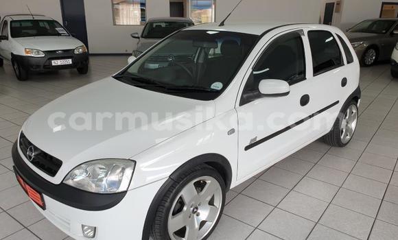 Buy Used Opel Corsa White Car in Beitbridge in Matabeleland South Buy Used Opel Corsa White Car in Beitbridge in Matabeleland South