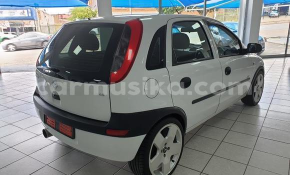 Buy Used Opel Corsa White Car in Beitbridge in Matabeleland South Buy Used Opel Corsa White Car in Beitbridge in Matabeleland South