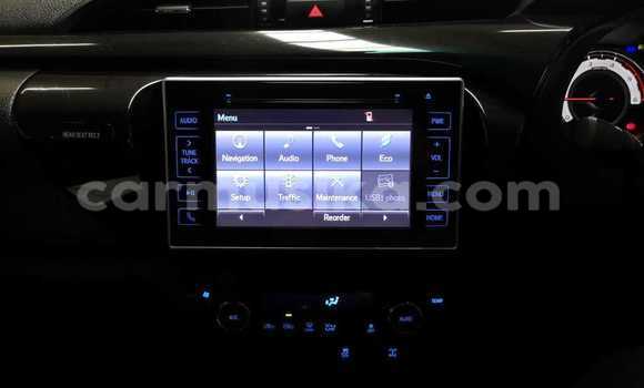 Tenga Tsaru Toyota Hilux Chena Mota in Beitbridge in Matabeleland South Tenga Tsaru Toyota Hilux Chena Mota in Beitbridge in Matabeleland South