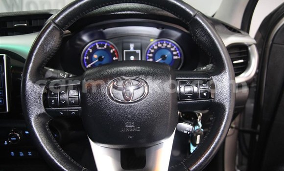 Tenga Tsaru Toyota Hilux Sirivha Mota in Beitbridge in Matabeleland South Tenga Tsaru Toyota Hilux Sirivha Mota in Beitbridge in Matabeleland South