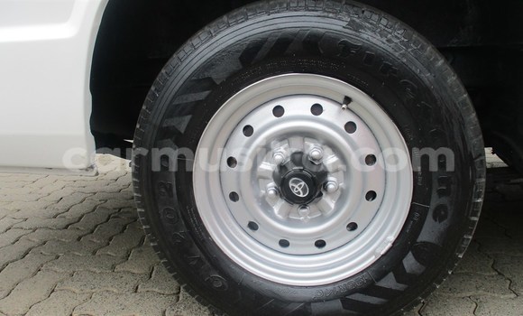 Tenga Tsaru Toyota Hiace Chena Mota in Beitbridge in Matabeleland South Tenga Tsaru Toyota Hiace Chena Mota in Beitbridge in Matabeleland South