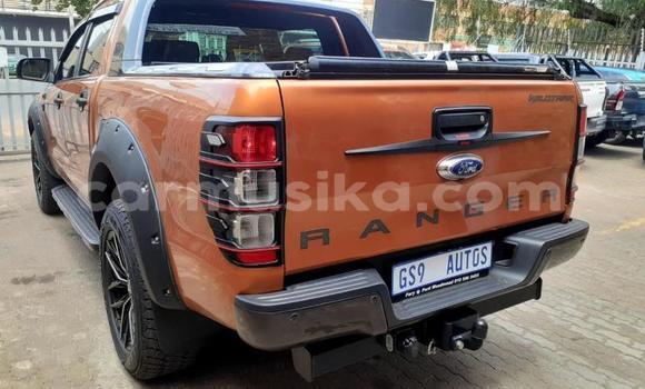 Tenga Tsaru Ford Ranger Beige Mota in Beitbridge in Matabeleland South Tenga Tsaru Ford Ranger Beige Mota in Beitbridge in Matabeleland South