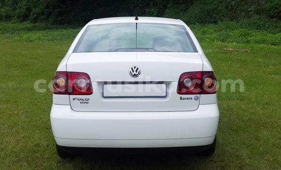 Tenga Tsaru Volkswagen Polo Chena Mota in Beitbridge in Matabeleland South Tenga Tsaru Volkswagen Polo Chena Mota in Beitbridge in Matabeleland South