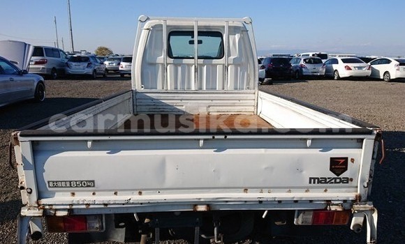 Buy Used Mazda Bongo White Car in Beitbridge in Matabeleland South Buy Used Mazda Bongo White Car in Beitbridge in Matabeleland South