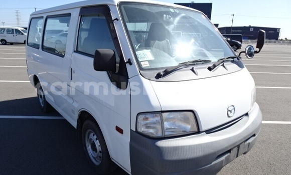 Tenga Tsaru Mazda Bongo Chena Mota in Beitbridge in Matabeleland South Tenga Tsaru Mazda Bongo Chena Mota in Beitbridge in Matabeleland South