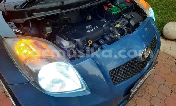 Acheter Occasion Voiture Toyota Yaris Bleu à Beitbridge, Matabeleland South Acheter Occasion Voiture Toyota Yaris Bleu à Beitbridge, Matabeleland South