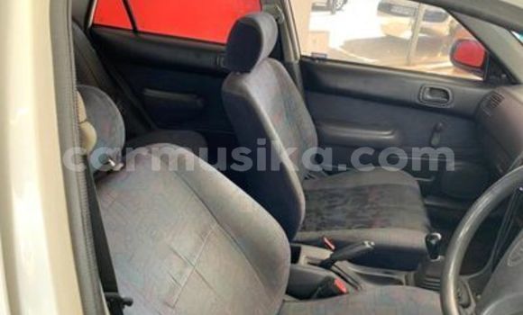 Buy Used Toyota Corolla White Car in Beitbridge in Matabeleland South Buy Used Toyota Corolla White Car in Beitbridge in Matabeleland South
