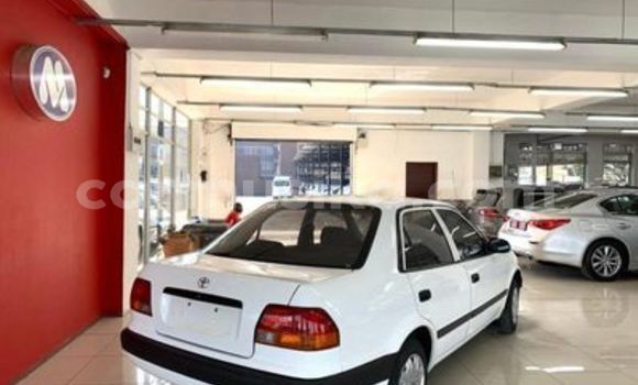 Buy Used Toyota Corolla White Car in Beitbridge in Matabeleland South Buy Used Toyota Corolla White Car in Beitbridge in Matabeleland South