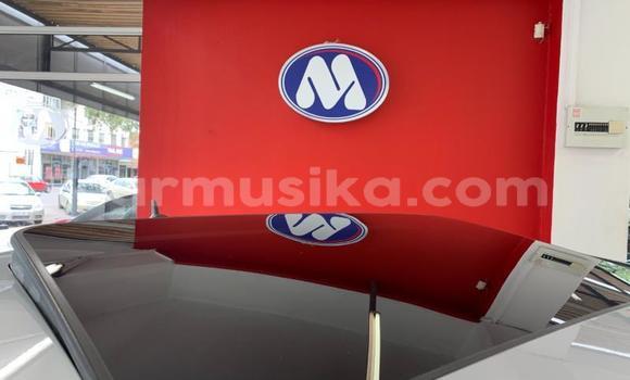 Buy Used Mercedes-Benz C-Classe Silver Car in Beitbridge in Matabeleland South Buy Used Mercedes-Benz C-Classe Silver Car in Beitbridge in Matabeleland South