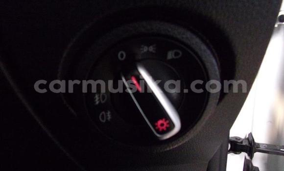 Buy Used Volkswagen Amarok Silver Car in Harare in Harare Buy Used Volkswagen Amarok Silver Car in Harare in Harare