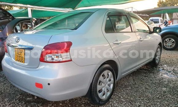 Acheter Occasion Voiture Toyota Belta Gris à Alexandra Park, Harare Acheter Occasion Voiture Toyota Belta Gris à Alexandra Park, Harare
