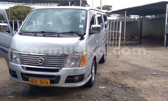 Acheter Occasion Voiture Nissan Caravan Gris à Alexandra Park, Harare Acheter Occasion Voiture Nissan Caravan Gris à Alexandra Park, Harare