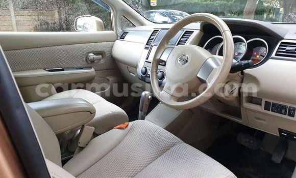 Acheter Occasion Voiture Nissan Tiida Marron à Alexandra Park, Harare Acheter Occasion Voiture Nissan Tiida Marron à Alexandra Park, Harare