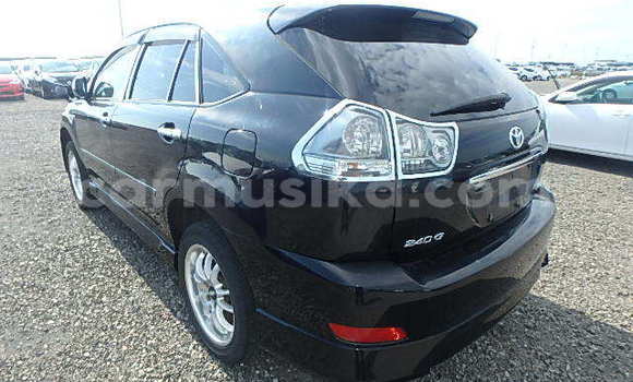 Nunua Ilio tumika Toyota Harrier Nyeusi Gari ndani ya Beitbridge nchini Matabeleland Kusini Nunua Ilio tumika Toyota Harrier Nyeusi Gari ndani ya Beitbridge nchini Matabeleland Kusini