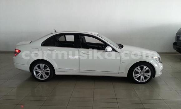 Nunua Ilio tumika Mercedes‒Benz C–Class Nyingine Gari ndani ya Beitbridge nchini Matabeleland Kusini