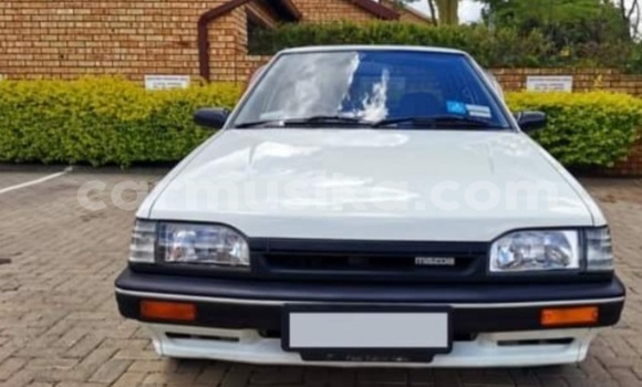 Tenga Tsaru Mazda 323 Chena Mota in Beitbridge in Matabeleland South Tenga Tsaru Mazda 323 Chena Mota in Beitbridge in Matabeleland South