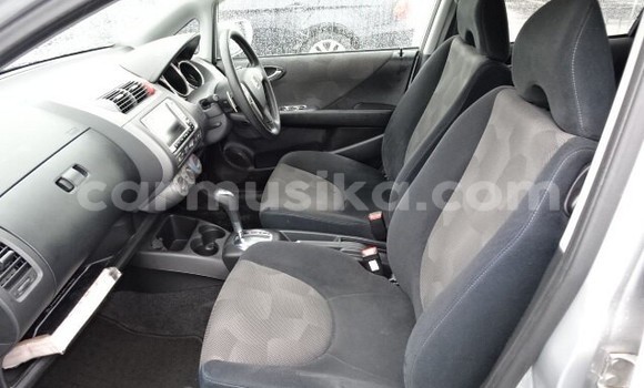 Acheter Occasion Voiture Honda Fit Gris à Beitbridge, Matabeleland South Acheter Occasion Voiture Honda Fit Gris à Beitbridge, Matabeleland South