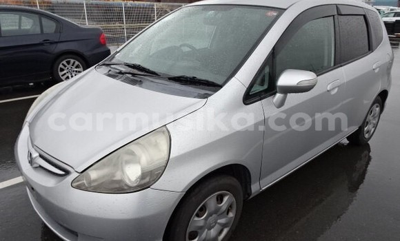 Acheter Occasion Voiture Honda Fit Gris à Beitbridge, Matabeleland South Acheter Occasion Voiture Honda Fit Gris à Beitbridge, Matabeleland South