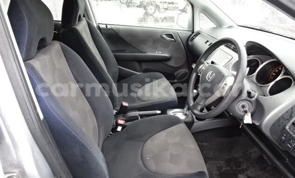 Acheter Occasion Voiture Honda Fit Gris à Beitbridge, Matabeleland South Acheter Occasion Voiture Honda Fit Gris à Beitbridge, Matabeleland South