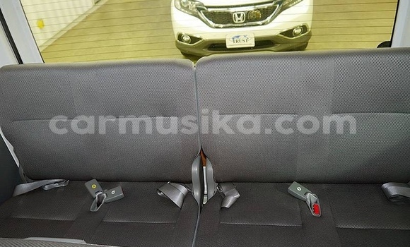 Tenga Tsaru Toyota Hiace Chena Mota in Beitbridge in Matabeleland South Tenga Tsaru Toyota Hiace Chena Mota in Beitbridge in Matabeleland South