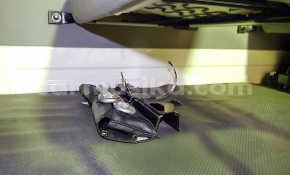 Tenga Tsaru Toyota Hiace Chena Mota in Beitbridge in Matabeleland South Tenga Tsaru Toyota Hiace Chena Mota in Beitbridge in Matabeleland South