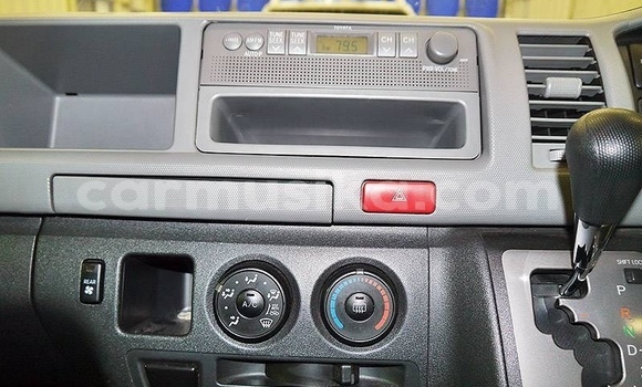 Tenga Tsaru Toyota Hiace Chena Mota in Beitbridge in Matabeleland South Tenga Tsaru Toyota Hiace Chena Mota in Beitbridge in Matabeleland South