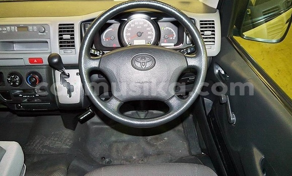 Tenga Tsaru Toyota Hiace Chena Mota in Beitbridge in Matabeleland South Tenga Tsaru Toyota Hiace Chena Mota in Beitbridge in Matabeleland South