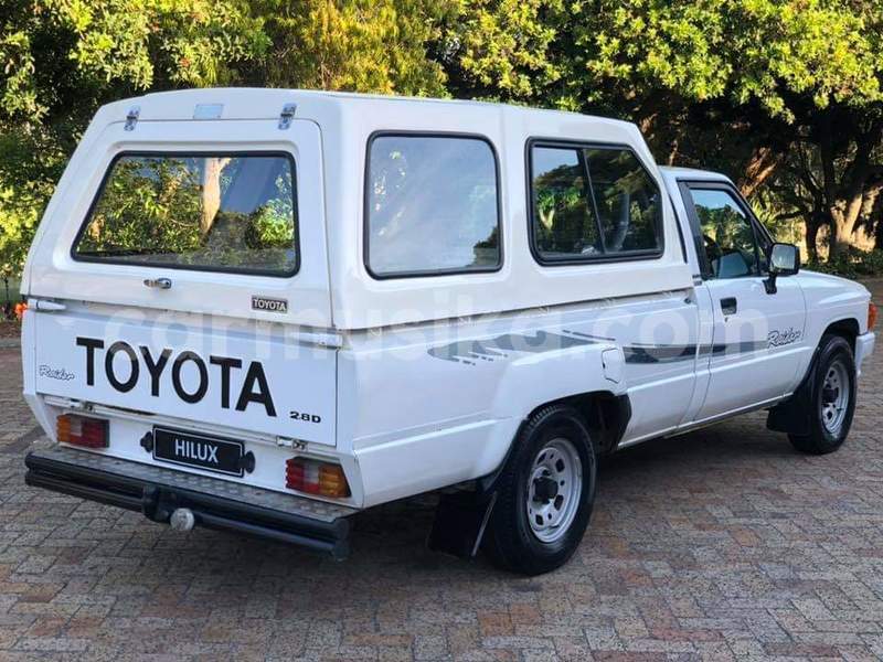 Big with watermark toyota hilux matabeleland south beitbridge 20758