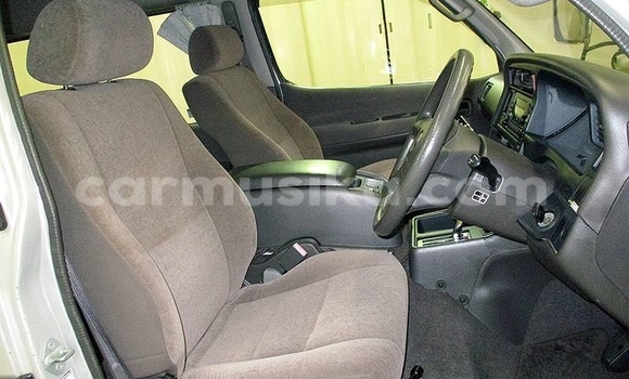 Acheter Occasion Voiture Toyota Hiace Autre à Beitbridge, Matabeleland South Acheter Occasion Voiture Toyota Hiace Autre à Beitbridge, Matabeleland South