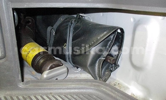 Acheter Occasion Voiture Toyota Hiace Autre à Beitbridge, Matabeleland South Acheter Occasion Voiture Toyota Hiace Autre à Beitbridge, Matabeleland South