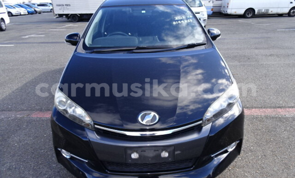 Acheter Occasion Voiture Toyota Wish Noir à Beitbridge, Matabeleland South