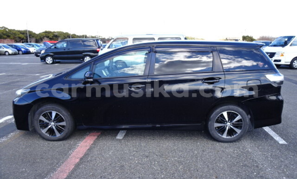 Tenga Tsaru Toyota Wish Chena Mota in Beitbridge in Matabeleland South Tenga Tsaru Toyota Wish Chena Mota in Beitbridge in Matabeleland South