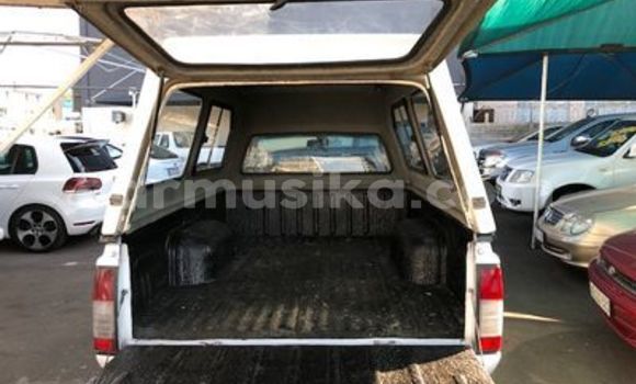 Tenga Tsaru Nissan Hardbody Chena Mota in Beitbridge in Matabeleland South Tenga Tsaru Nissan Hardbody Chena Mota in Beitbridge in Matabeleland South