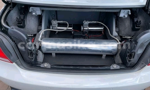 Tenga Tsaru BMW 3–Series Tsvuku Mota in Beitbridge in Matabeleland South Tenga Tsaru BMW 3–Series Tsvuku Mota in Beitbridge in Matabeleland South