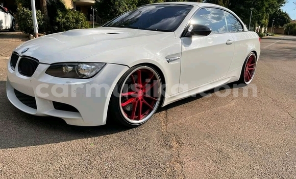 Tenga Tsaru BMW 3–Series Tsvuku Mota in Beitbridge in Matabeleland South Tenga Tsaru BMW 3–Series Tsvuku Mota in Beitbridge in Matabeleland South