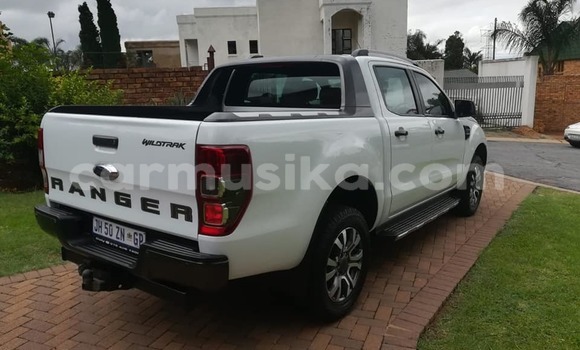 Buy Used Ford Ranger White Car in Beitbridge in Matabeleland South Buy Used Ford Ranger White Car in Beitbridge in Matabeleland South