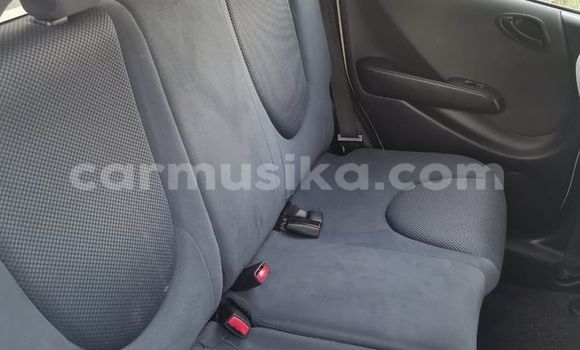 Buy Used Honda Fit White Car in Beitbridge in Matabeleland South Buy Used Honda Fit White Car in Beitbridge in Matabeleland South