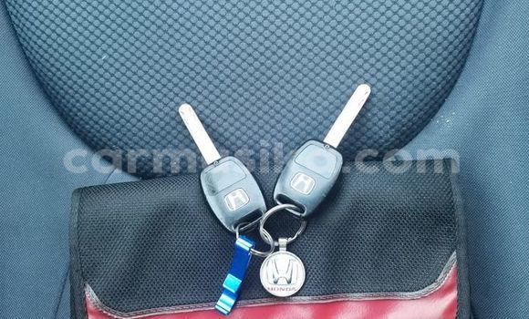 Buy Used Honda Fit White Car in Beitbridge in Matabeleland South Buy Used Honda Fit White Car in Beitbridge in Matabeleland South