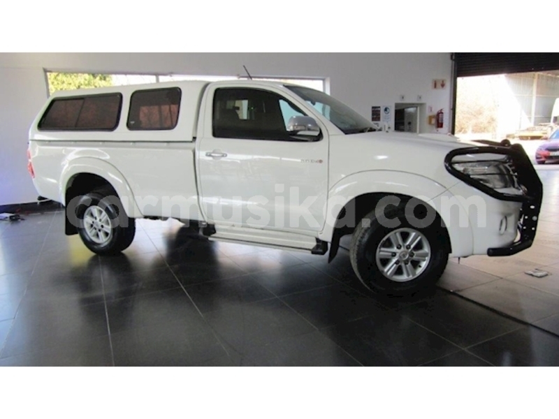 Big with watermark toyota hilux matabeleland south beitbridge 20779