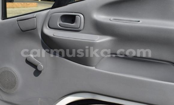 Nunua Ilio tumika Toyota Dyna Nyeupe Lori ndani ya Beitbridge nchini Matabeleland Kusini Nunua Ilio tumika Toyota Dyna Nyeupe Lori ndani ya Beitbridge nchini Matabeleland Kusini