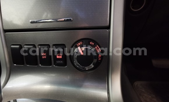 Buy Used Nissan Navara Silver Car in Beitbridge in Matabeleland South Buy Used Nissan Navara Silver Car in Beitbridge in Matabeleland South