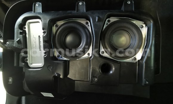 Buy Used Nissan Navara Silver Car in Beitbridge in Matabeleland South Buy Used Nissan Navara Silver Car in Beitbridge in Matabeleland South