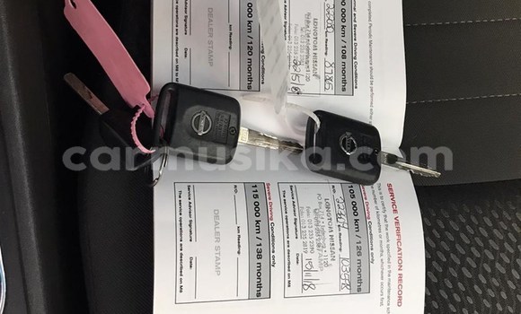 Buy Used Nissan Navara Silver Car in Beitbridge in Matabeleland South Buy Used Nissan Navara Silver Car in Beitbridge in Matabeleland South