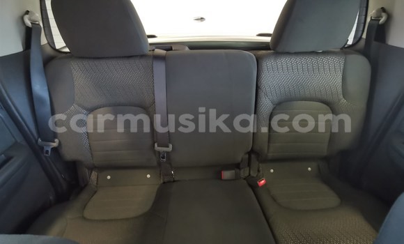 Buy Used Nissan Navara Silver Car in Beitbridge in Matabeleland South Buy Used Nissan Navara Silver Car in Beitbridge in Matabeleland South